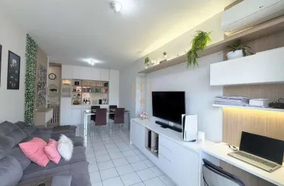 Apartamento com 2 quartos à venda na rua douglas seabra levier, 109, carvoeira, florianópolis por r$ 550.000