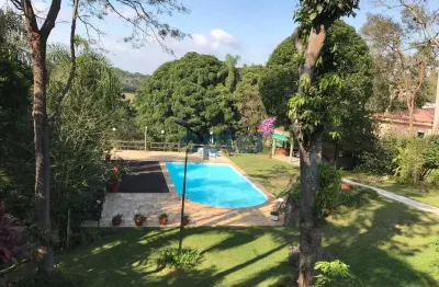 Casa residencial para venda chácara da lagoa, itapecerica da serra 4 dormitórios sendo 4 suítes, 3 salas, 1 vaga, quarto de empregada,.
