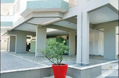 Apartamento de 02 dormitórios com piscina na praia do itaguá em ubatuba