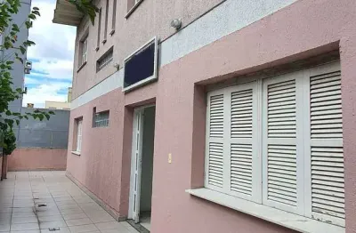Casa com 5 quartos à venda no Santo Antônio, Porto Alegre 