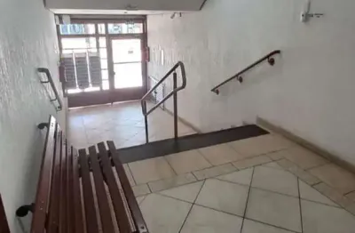 Casa comercial para alugar no Partenon, Porto Alegre 