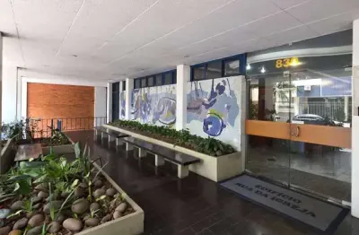 Apartamento com 3 quartos à venda na Rua Duque de Caxias, Centro, Porto Alegre