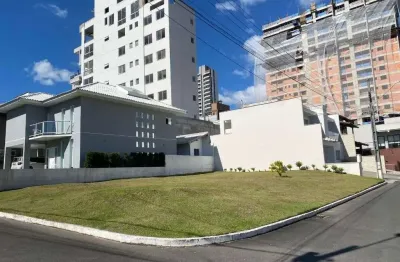 Terreno à venda na Avenida Emanuel Pinto, Itacolomi, Balneário Piçarras