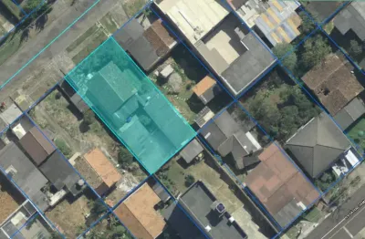 Terreno à venda na Rua Vitório Sbalqueiro, 546, Vista Alegre, Curitiba