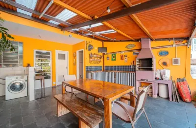 Imperdível sobrado para venda em Campo Belo com 3 quartos , 211m²