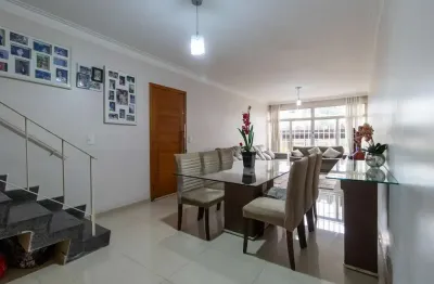 Elegante sobrado para venda em brooklin com 3 quartos, sendo 1 suíte, 142m²
