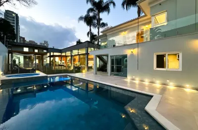 Excelente casa para venda em campo belo com 5 quartos, sendo 5 suítes , 500m²