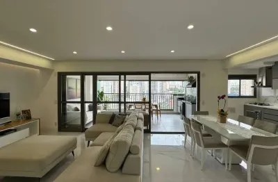 Atraente apartamento para venda em Jardim Prudência com 3 quartos, sendo 3 suítes , 150m²