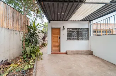 Elegante casa para venda em Indianópolis com 2 quartos , 65m²