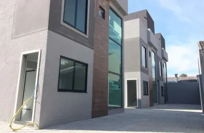 Sobrado com 97,53m² 3 quartos, à venda, no bairro uberaba em curitiba