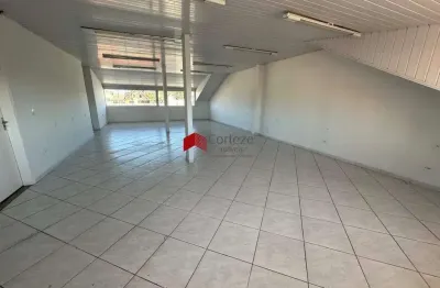 Sala / conjunto com 99,6m² , para aluguel, no bairro centro em são josé dos pinhais
