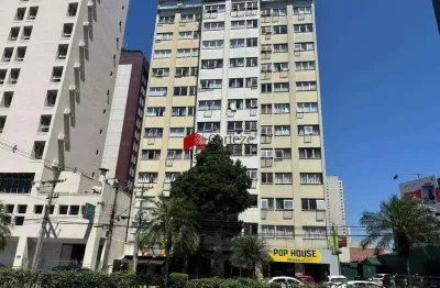 Apartamento com 31,89m² 1 quarto, à venda, no bairro centro em curitiba