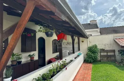 Sobrado com 250m² 4 quartos, à venda, no bairro aristocrata em são josé dos pinhais