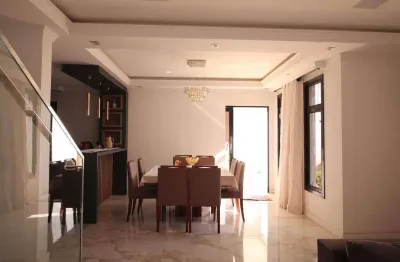 Sobrado com 370m² 5 quartos, à venda, no bairro rio pequeno em são josé dos pinhais