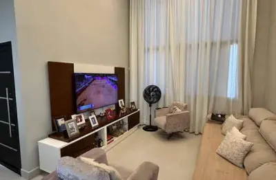 Casa Térrea à Venda em São José dos Campos | 3 Suítes | R$ 2.200.000,00