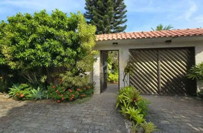 Casa em condomínio fechado com 4 quartos à venda na Rua Procurador Machado Guimarães, 35, Barra da Tijuca, Rio de Janeiro