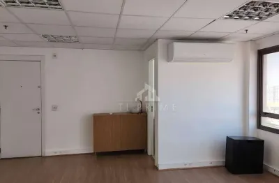 Sala comercial com 1 sala para alugar na Avenida Pastor Martin Luther King Junior, 126, Del Castilho, Rio de Janeiro