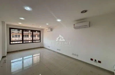 Sala comercial com 1 sala à venda na Avenida Pastor Martin Luther King Junior, 126, Del Castilho, Rio de Janeiro