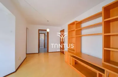 Apartamento com 3 dormitórios para alugar, 70 m² por R$ 2.400,00/mês - Água Verde - Curitiba/PR