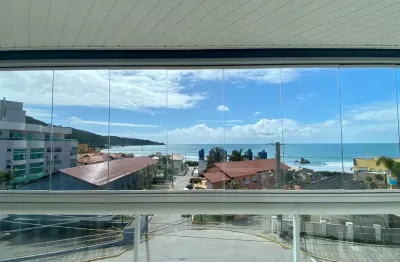 Apartamento de frente para a av. principal de bombas com linda vista para o mar