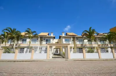 Sobrado à venda em condomínio fechado – praia de bombas