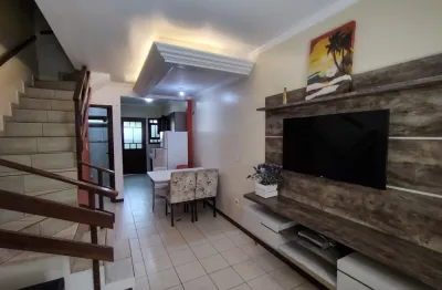 Casa com 2 quartos à venda na Rua Corrupião, 483, Bombas, Bombinhas