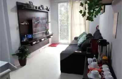 Apartamento à venda com 2 quartos no condomínio larissa, são paulo - sp