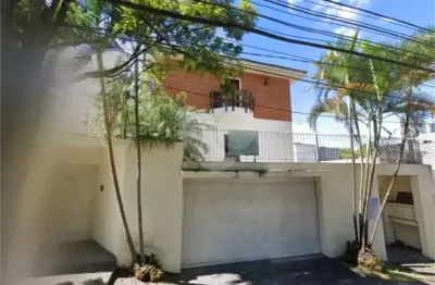 Sobrado à venda com 4 quartos, sendo 2 suítes,  em morumbi, são paulo - sp