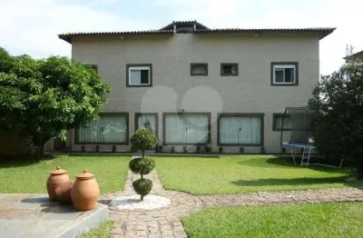 Sobrado à venda com 3 quartos, sendo 3 suítes,  em morumbi, são paulo - sp