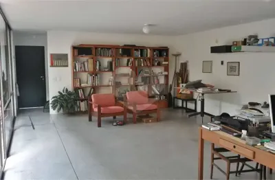 Casa com 3 quartos para alugar na Rua Afonso Vaz, Butantã, São Paulo