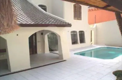 Casa à venda ou para alugar com 4 quartos, sendo 2 suítes,  em cidade jardim, são paulo - sp