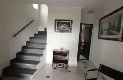 Sobrado à venda com 2 quartos, sendo 2 suítes,  em vila sônia, são paulo - sp