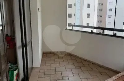 Apartamento à venda com 4 quartos, sendo 2 suítes,  no condomínio maison saint martin, são paulo - sp