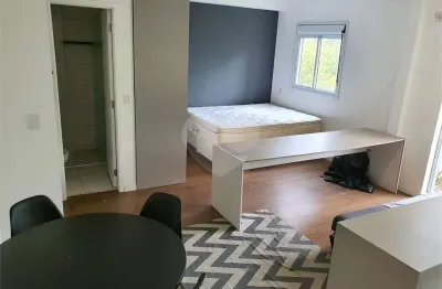 Studio à venda ou para alugar com 1 quarto, sendo 1 suíte,  no condomínio Studio 38, São Paulo - SP