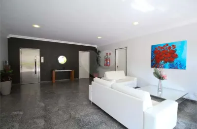 Apartamento à venda com 3 quartos, sendo 1 suíte,  no condomínio Edificio Maison Saint Paul, São Paulo - SP