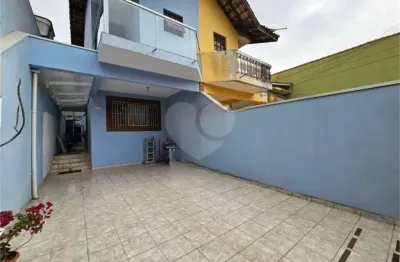 Sobrado à venda com 3 quartos, sendo 1 suíte,  em vila sônia, são paulo - sp