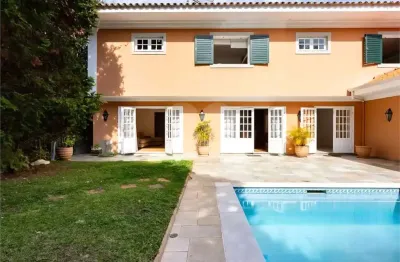 Casa à venda com 4 quartos, sendo 4 suítes,  em Morumbi, São Paulo - SP