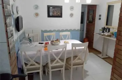 Casa com 3 quartos à venda na Rua Santa Albina, Vila Sônia, São Paulo