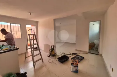 Apartamento para alugar com 1 quarto no condomínio ariosto, são paulo - sp