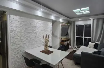 Apartamento à venda com 2 quartos, sendo 1 suíte,  no condomínio villa verti, são paulo - sp