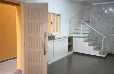 Sobrado à venda com 3 quartos, sendo 1 suíte,  em vila yara, osasco - sp