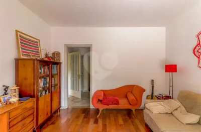 Casa com 3 quartos à venda na Praça Antônio Manoel do Espírito Santo, 89, Butantã, São Paulo