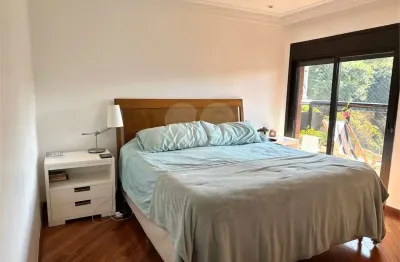Apartamento à venda com 3 quartos, sendo 3 suítes,  no condomínio piazza d spagna, são paulo - sp