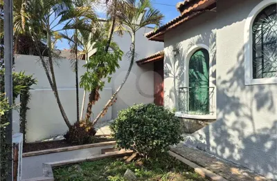Casa com 2 quartos à venda na Rua Rubens de Morais Jardim, 169, Butantã, São Paulo