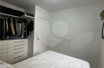 Apartamento à venda com 2 quartos no condomínio click morumbi, são paulo - sp