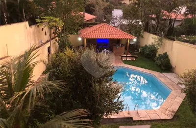 Casa à venda com 3 quartos, sendo 3 suítes,  em morumbi, são paulo - sp