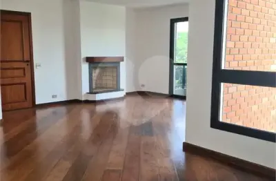 Apartamento à venda com 3 quartos, sendo 1 suíte,  no condomínio edifício colinas do morumbi, são paulo - sp