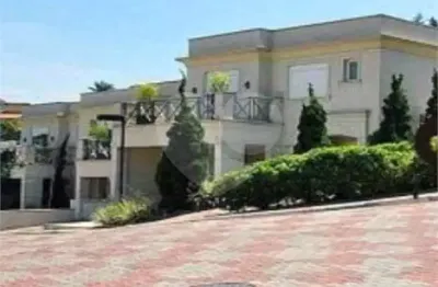 Casa  à venda com 4 quartos, sendo 4 suítes,  no condomínio village paineiras, são paulo - sp