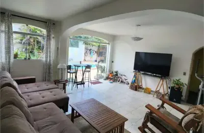 Sobrado à venda com 4 quartos, sendo 2 suítes,  em morumbi, são paulo - sp