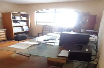 Cobertura à venda ou para alugar com 7 quartos, sendo 2 suítes,  no condomínio penthouse, são paulo - sp